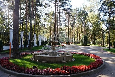 Купить дом в коттеджном поселоке ЖК Суханово-Парк