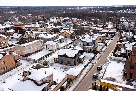 Купить участок в коттеджном поселоке Лесная слобода