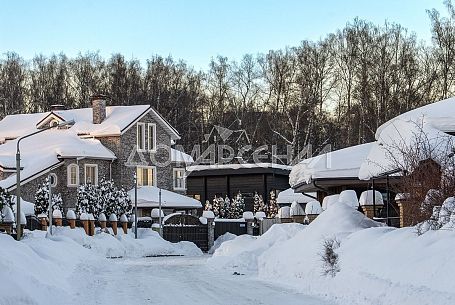 Купить коттедж в коттеджном поселоке Президент