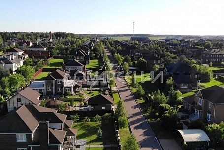 Купить коттедж в коттеджном поселоке Ильичевка