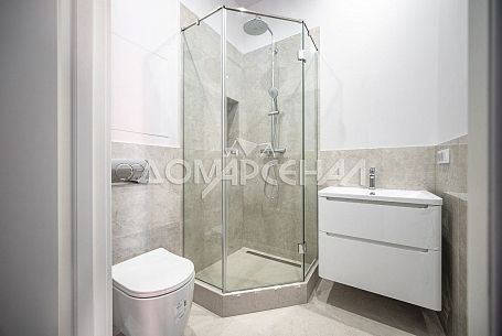 Купить таунхаус в КП 10646 Красная Пахра. Кирпичный торцевой таунхаус с центральными коммуникациями