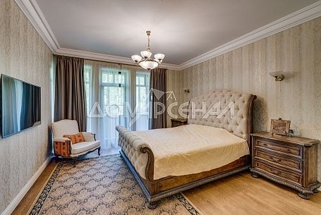 Лесное озеро