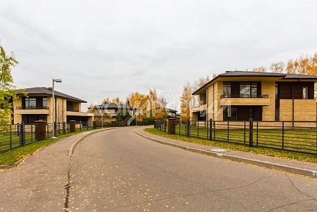 Продажа коттеджей в КП Крекшино