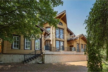КП  11536 Поселок Немчиновка. Усадьба из Ангарской лиственницы