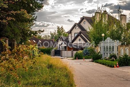 Купить дом в коттеджном поселоке ЖК Дубровка