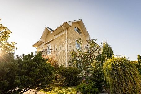 Продажа коттеджей в КП Чистые пруды