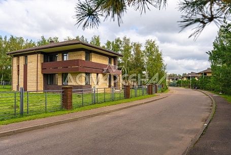 Купить дом в коттеджном поселоке Крекшино