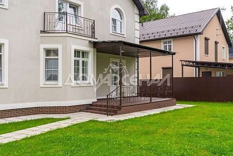 Купить коттедж в КП Сатинские пруды