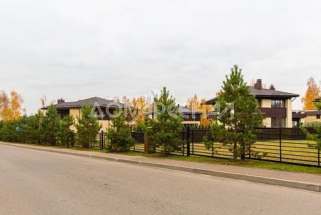 Продажа коттеджей в КП Крекшино