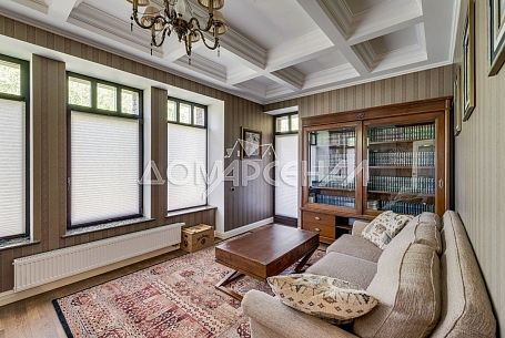 Купить коттедж в КП Лесное озеро