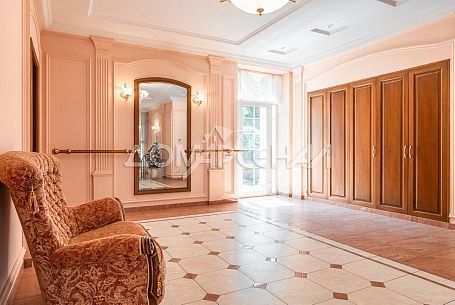 Изумрудная долина Изумрудная долина