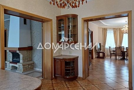 Коттеджный поселок 11115 Лохино. Двухэтажный кирпичный коттедж в закрытом поселке