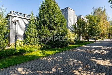 Купить участок в коттеджном поселоке Эко-поселок Варварино