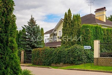 Купить коттедж в коттеджном поселоке Изумрудная долина Купить коттедж в коттеджном поселоке Изумрудная долина