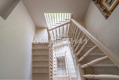 11454 КП Большое Покровское. Меблированный дом в стиле современной классики