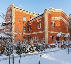 10646 Красная Пахра. Кирпичный торцевой таунхаус с центральными коммуникациями