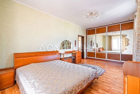 Купить дом в КП 11096 Изварино. Просторный дом в черте города 