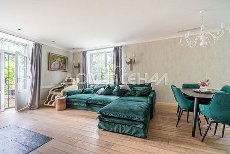 Купить дом в КП 11454 КП Большое Покровское. Меблированный дом в стиле современной классики