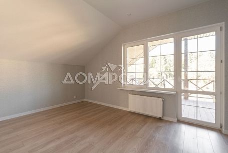 Купить коттедж в КП Лесное озеро