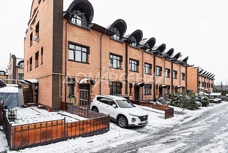 Купить таунхаус в КП Рависсант КП