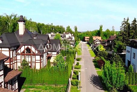 Купить участок в коттеджном поселоке Ваутутинки