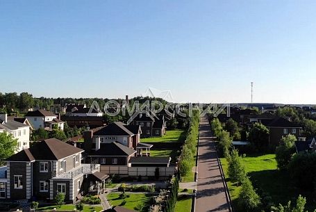 Купить дом в коттеджном поселоке Ильичевка