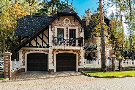 Продажа коттеджей в КП Довиль