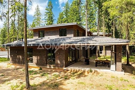 10888 Рожновка. Современный коттедж на лесном участке
