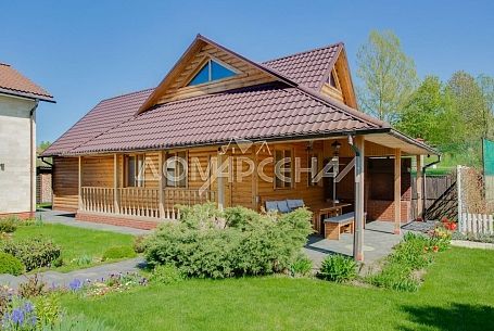 Купить коттедж в КП 9507 Пенино. Загородный коттедж с бассейном на просторном участке