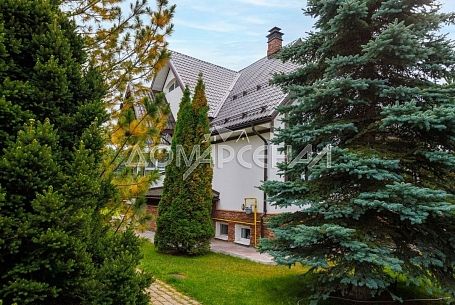 КП 11533 КП Росинтер-2. Просторный особняк, утопающий в зелени ухоженного участка Новая Москва