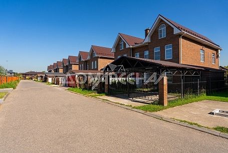 Купить дом в коттеджном поселоке Русская усадьба