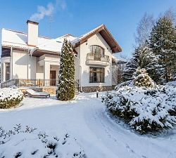 11527 КП Лесное озеро. Авторский дом с изысканными интерьерами