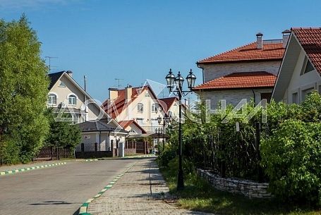 Купить участок в коттеджном поселоке Петровский