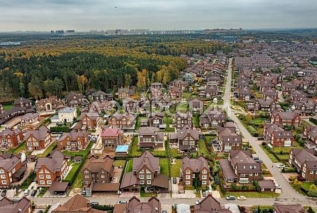 Купить коттедж в коттеджном поселоке Бристоль