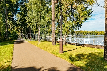 Купить участок в коттеджном поселоке Довиль