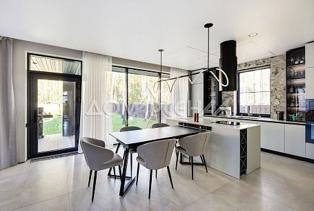 Купить дом в КП Стольный