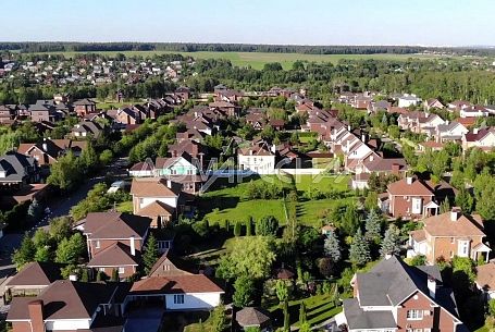 Купить участок в коттеджном поселоке Ильичевка