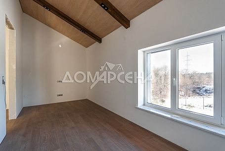 11097 Алабино. Видовой дом шале у реки
