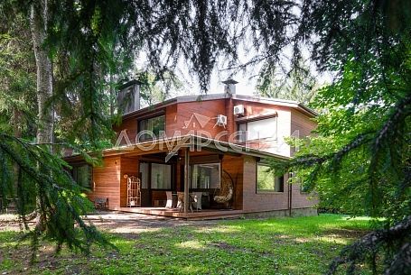 Продажа коттеджей в КП Зимний сад