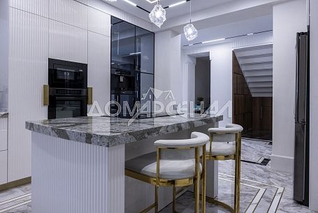 10653 КП Картмазово. Новый современный дом на участке 15 соток